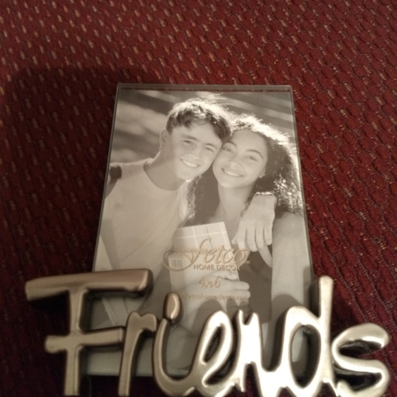 Friends 4x6 Steel/Glass Frame - Picture 1 of 4